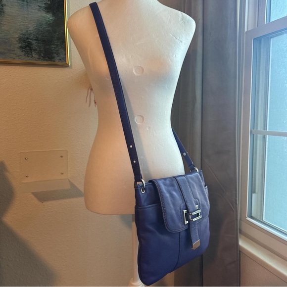 Vintage Liz Claiborne Convertible Leather Shoulder Bag - Picture 4 of 7